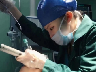 遵义晚报丨“中国麻醉周”镜头探秘麻醉科医生的工作