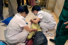 生命至上 分秒必争——我院门诊医护合力成功救治癫痫发作患者